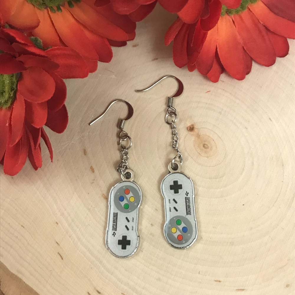 Super Nintendo Controller Dangle Earrings - Picture 3 of 4